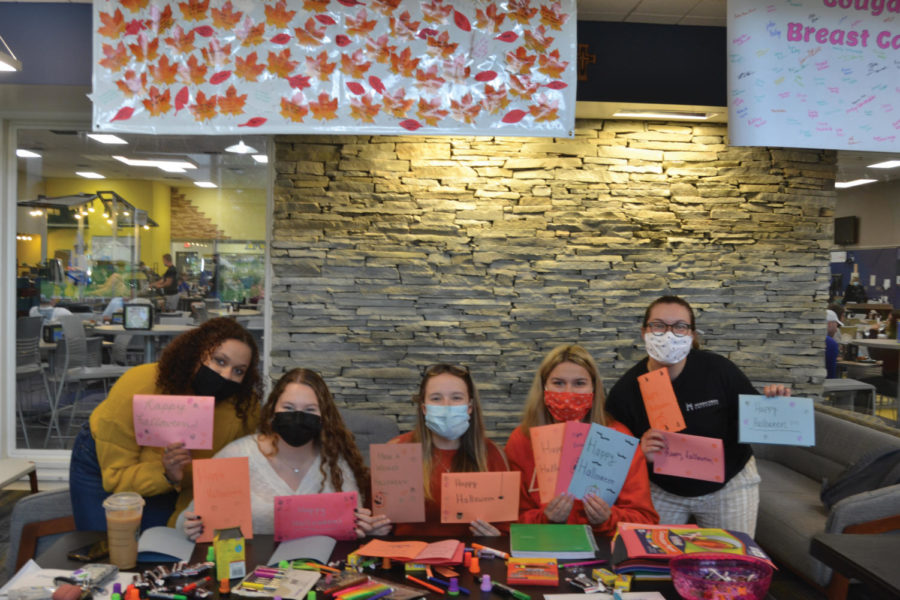 Students+Make+Halloween+Cards+for+Nursing+Home+Residents