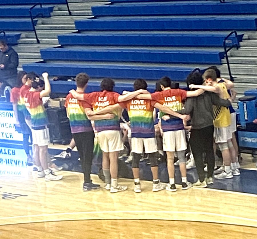 MU men’s volleyball team wears pride shirts.